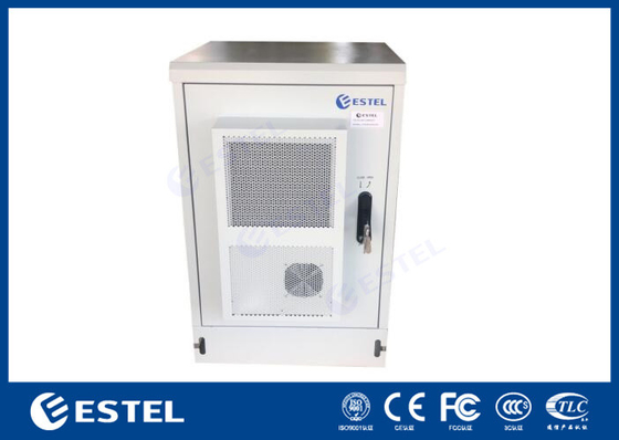 Một cửa trước IP55 Tủ ngoài trời với 16U Không gian người dùng làm mát với điều hòa không khí