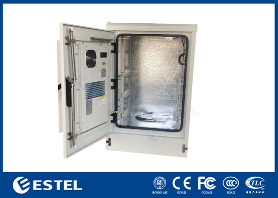Một cửa trước IP55 Tủ ngoài trời với 16U Không gian người dùng làm mát với điều hòa không khí