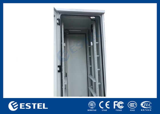 2.5mm Aluminium ngoài trời Telecom Cabinet 43U Thiết bị vỏ với đèn LED